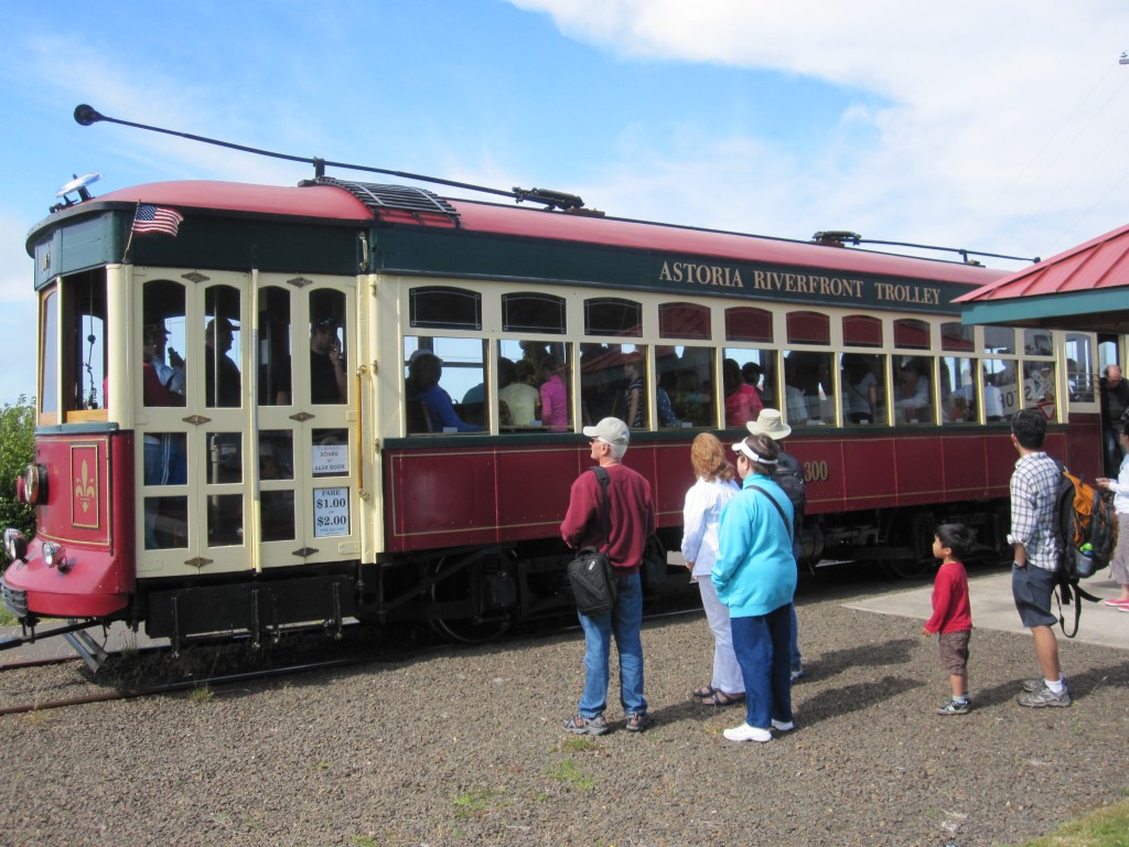 Astoria Riverfront Trolley