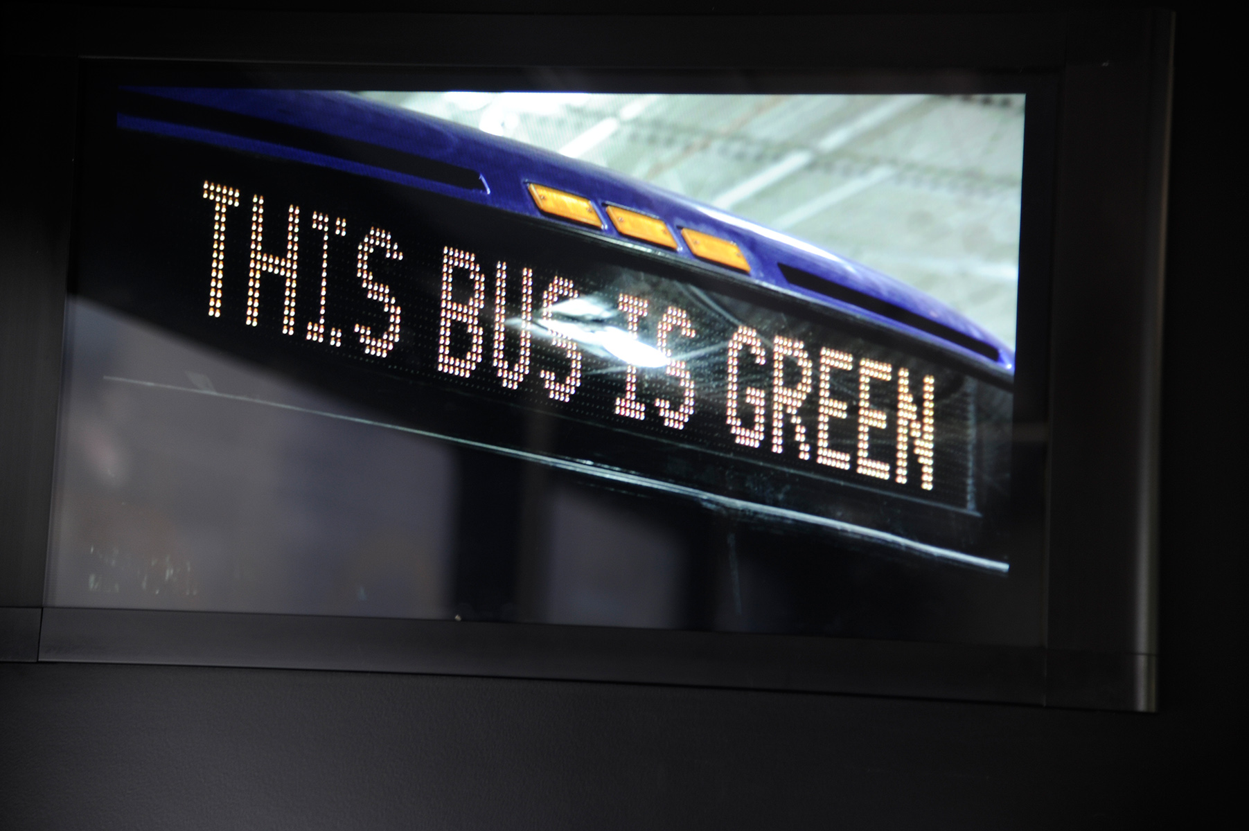 Electric Bus New Flyer 060105